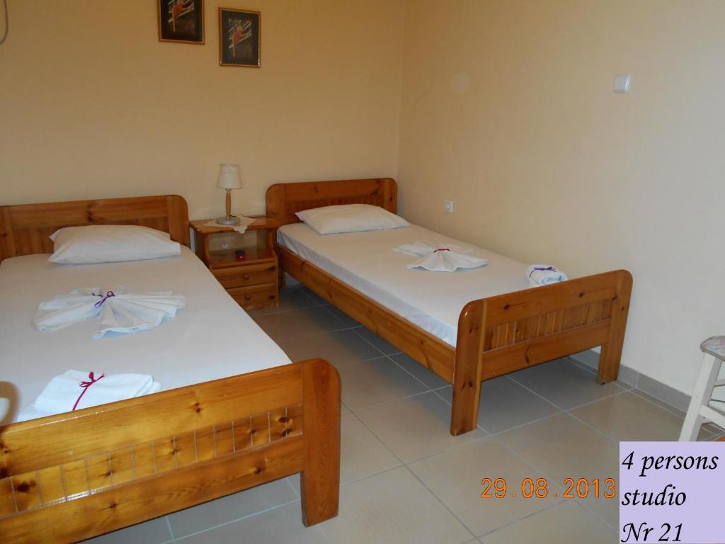 Mina Apartments Poros Town Oda fotoğraf