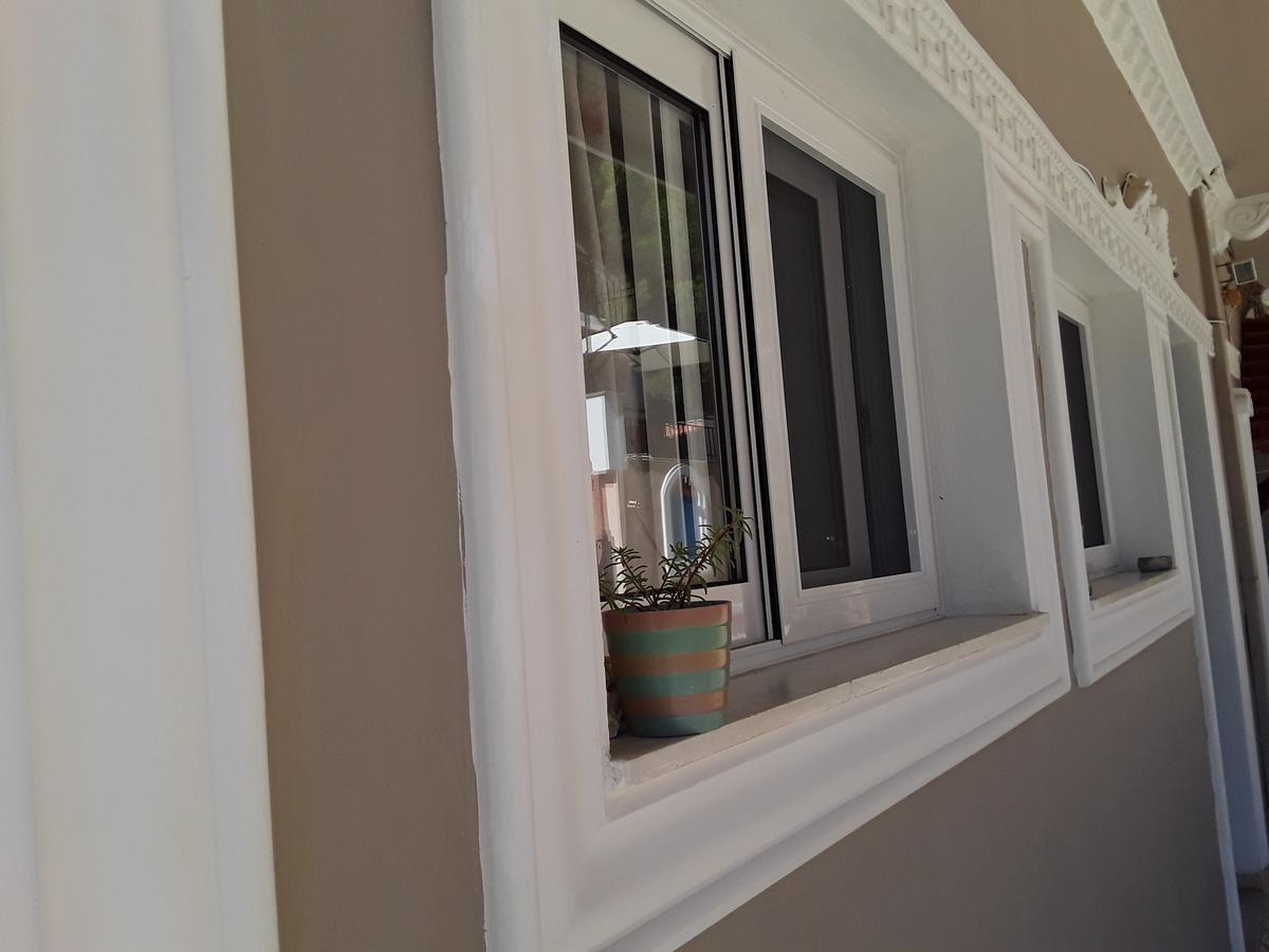 Mina Apartments Poros Town Dış mekan fotoğraf