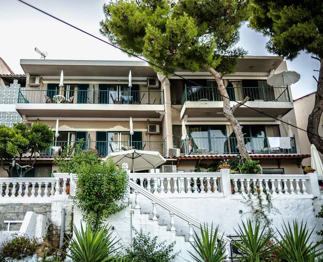 Mina Apartments Poros Town Dış mekan fotoğraf