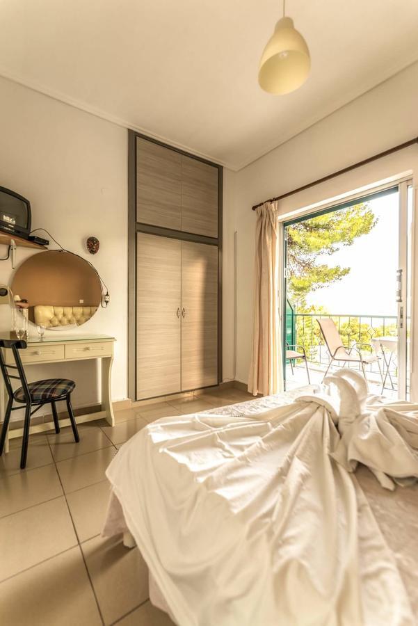 Mina Apartments Poros Town Dış mekan fotoğraf
